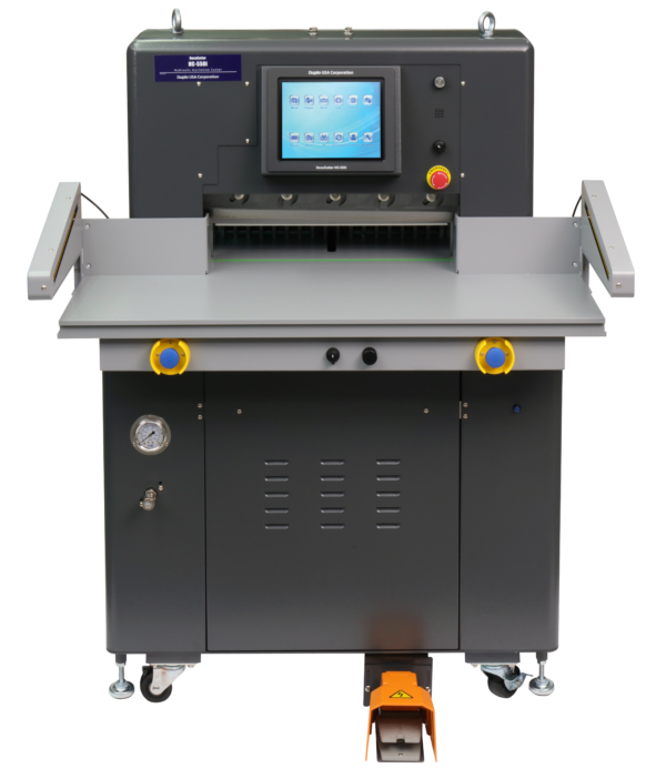 Duplo DocuCutter HC-550i - 21.6" Hydraulic Programmable Paper Cutter. Includes I blade and I cutting stick.