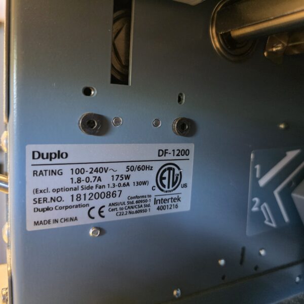 High-Performance Used DF-1200 Air Suction Paper Folder